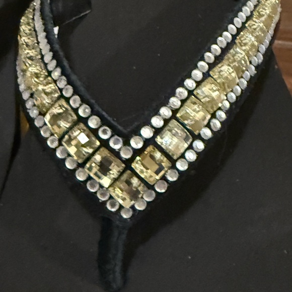 Yellow Box Black Sandals with Gold Accents New - Picture 3 of 6